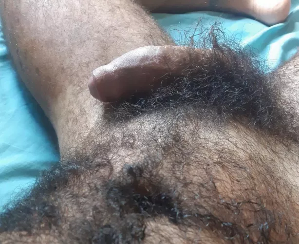 Need a bro to smell my musky sweaty balls