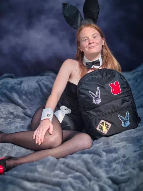 Save a blonde: date a redhead