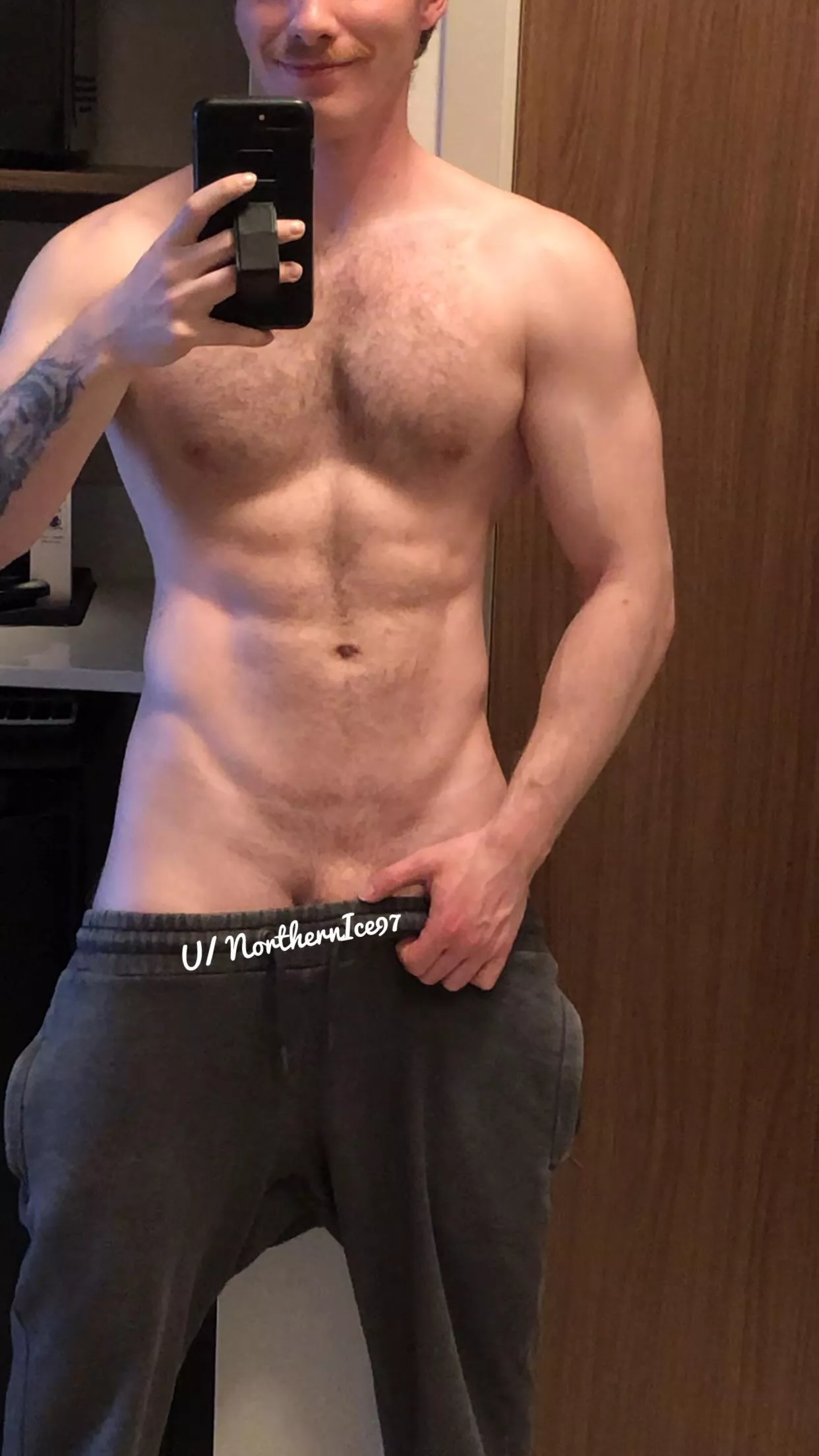 Waiting in the hotel room 😉