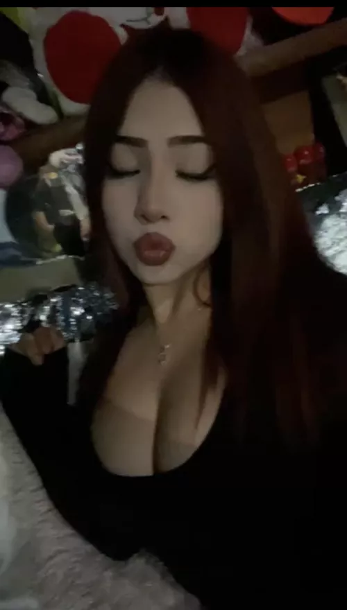 18F need older men 😋😛