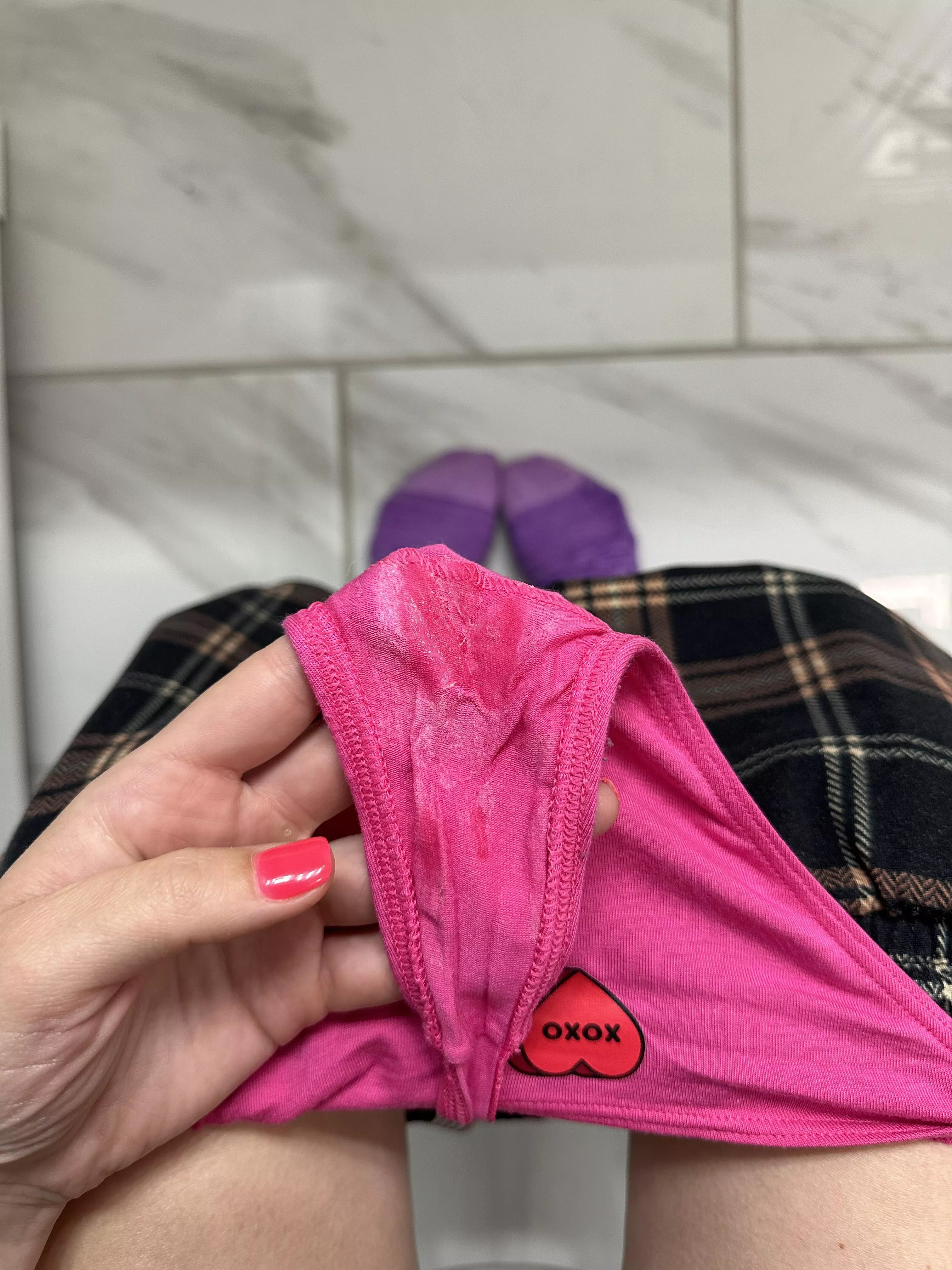 Cleanup on isle between my legs😜