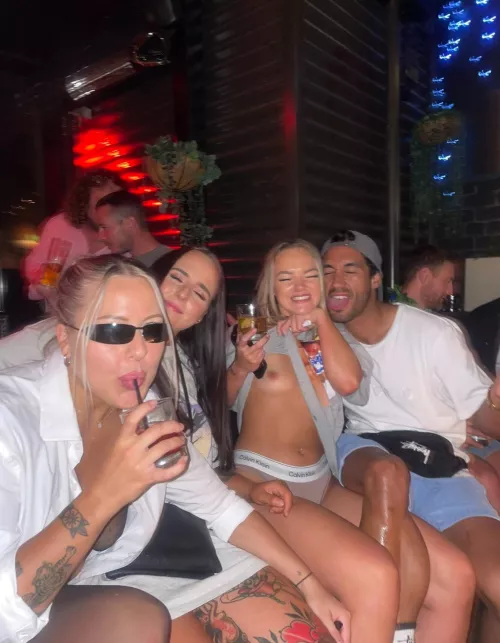 feral club rat behaviour 