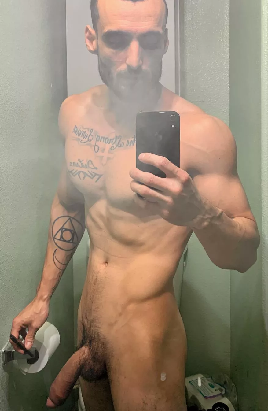 Just a little [m]J to relax the saturday, want sum?