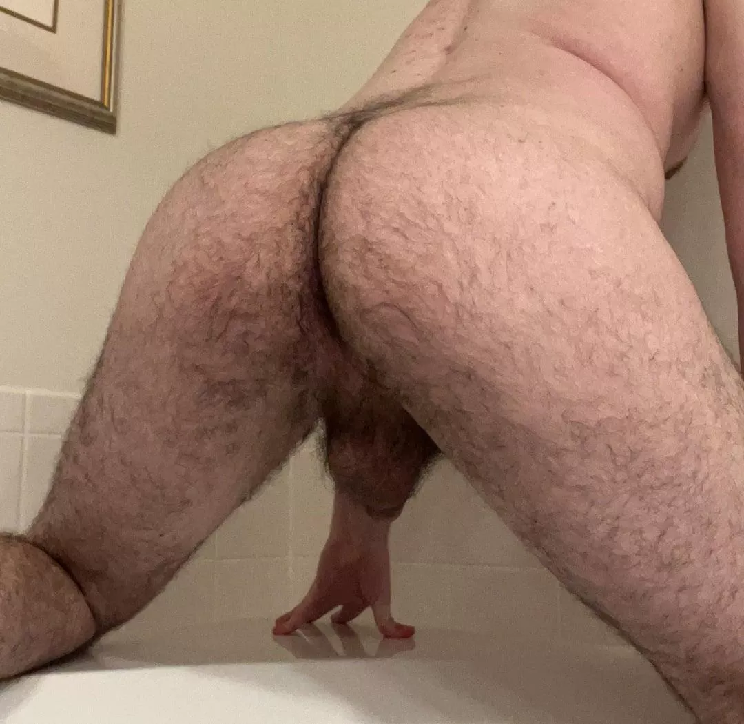 Need to get spread and fucked (22) DMs welcome