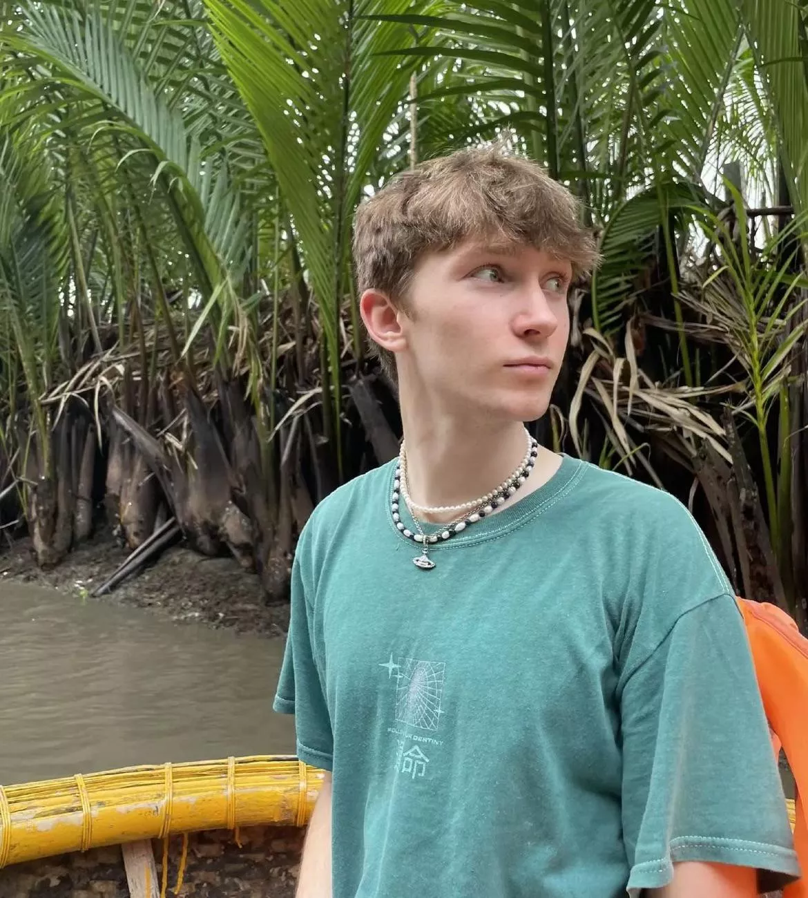 18 UK South Wales, heyyy everybody :3