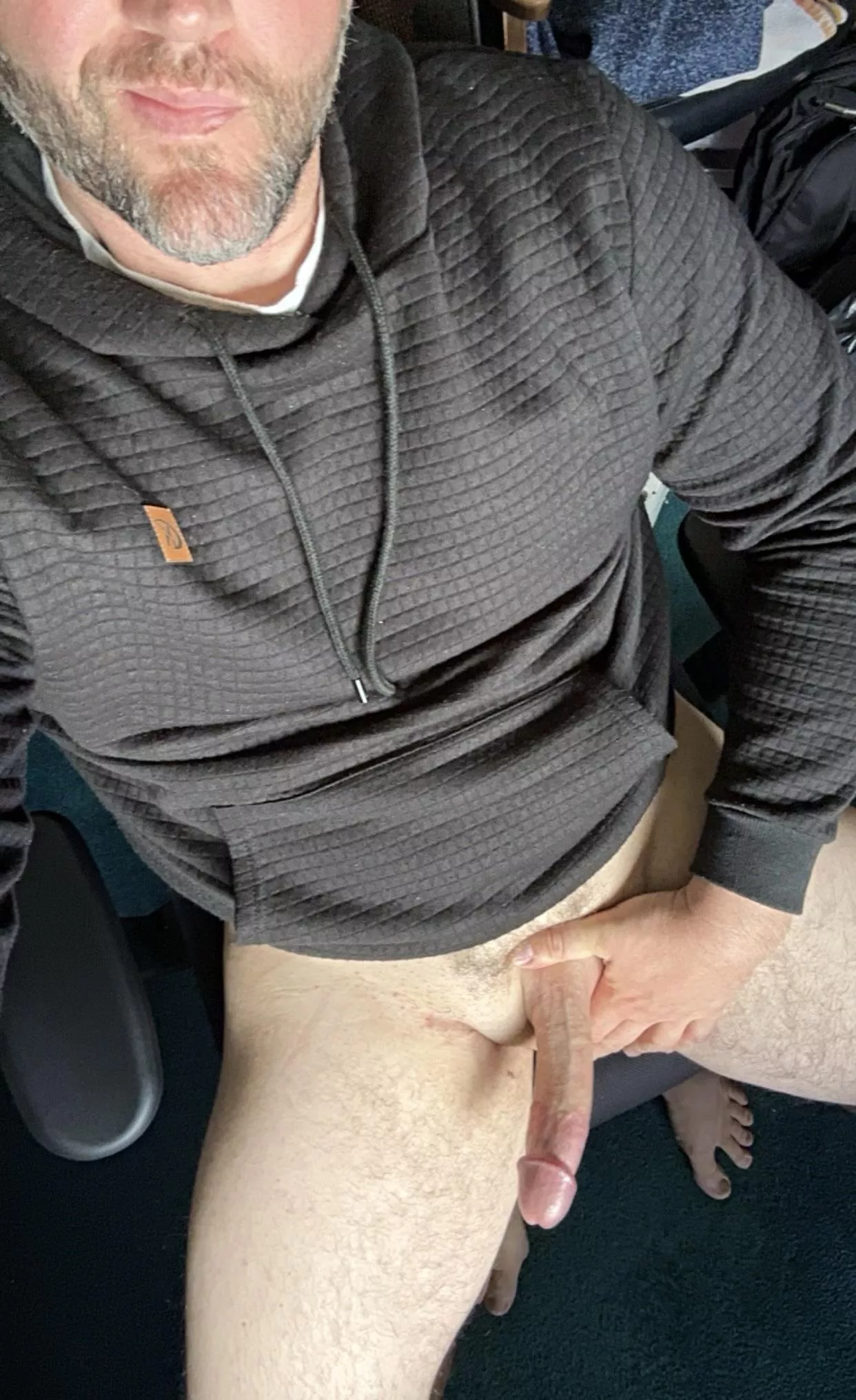 [40] I can’t focus at work today