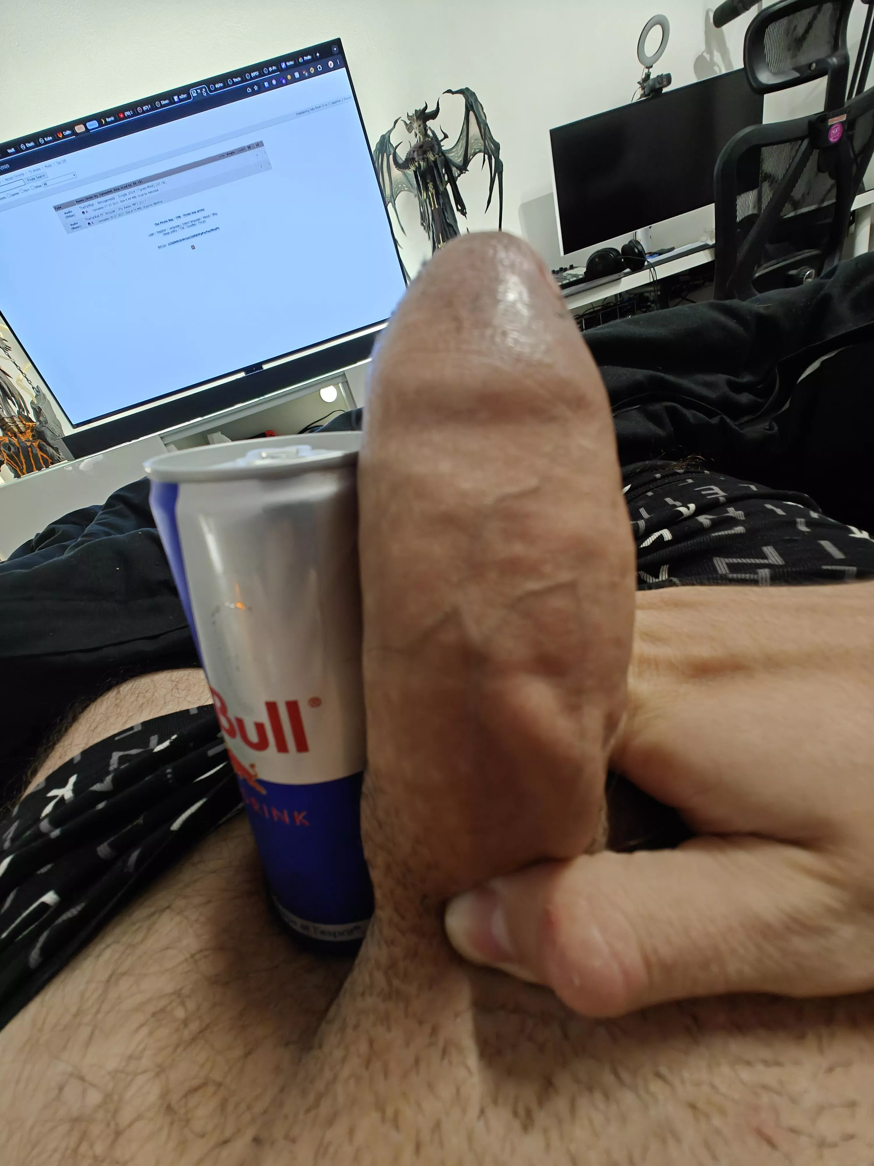 A RedBull or my cock ?