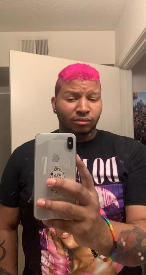 Any pc gamers? Lets game :)