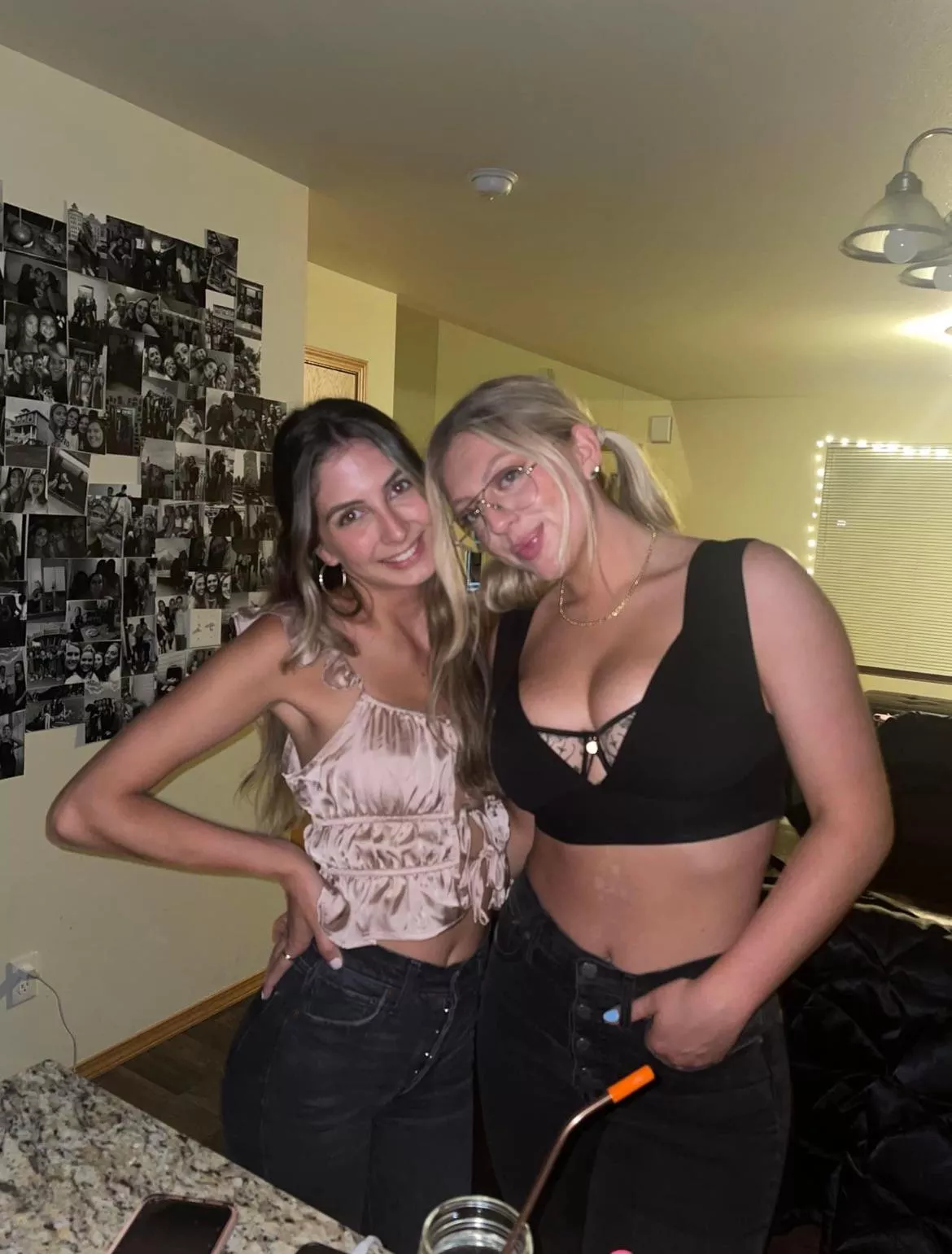 Brunette vs blonde