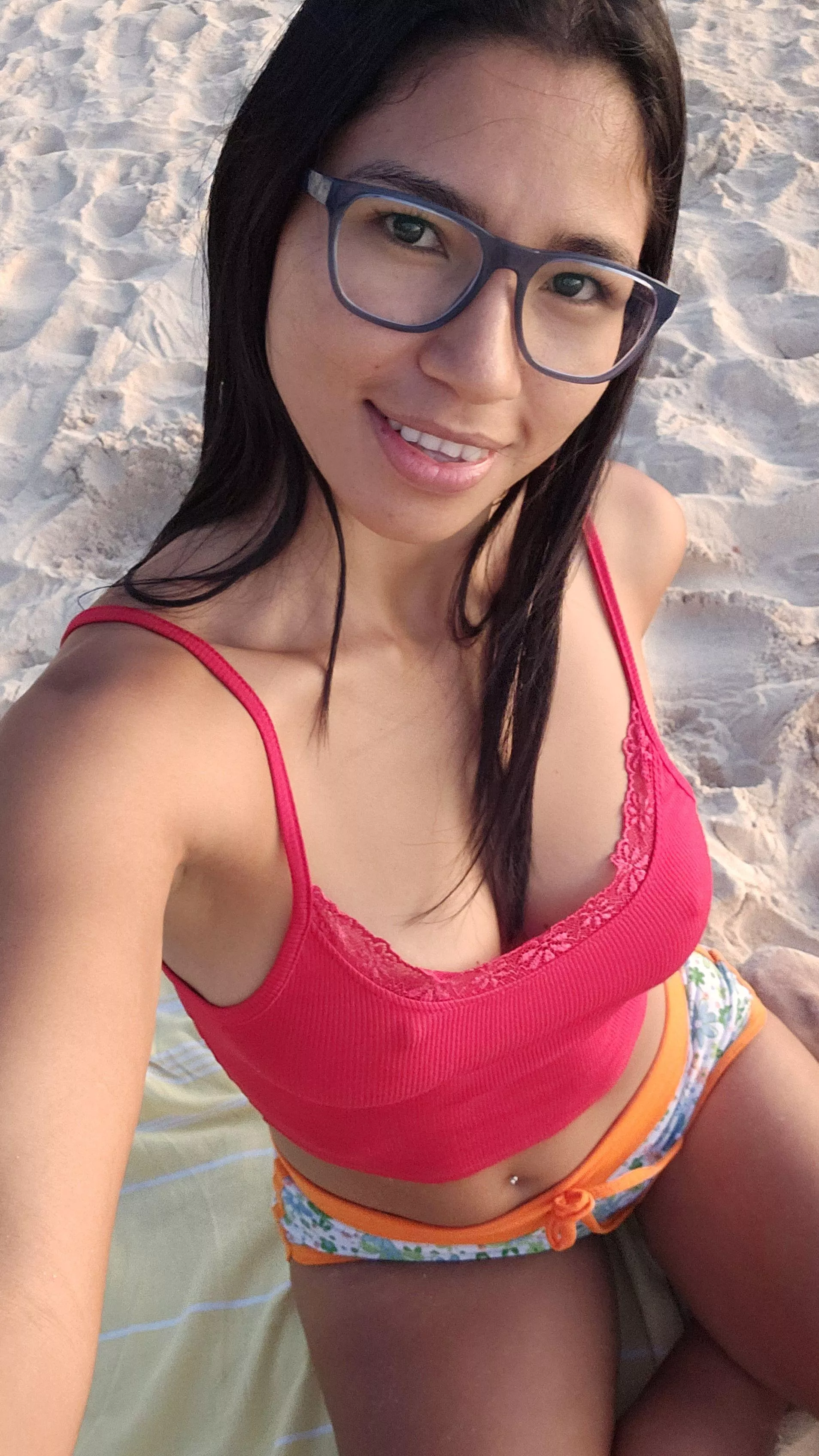 Chill at the beach with me