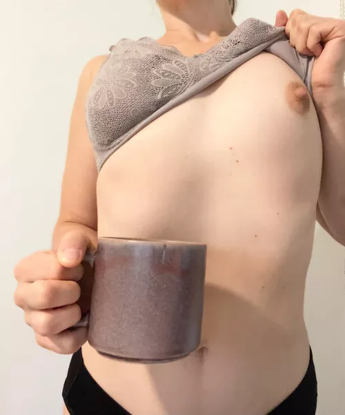 Does anybody else start their day with coffee and Reddit?