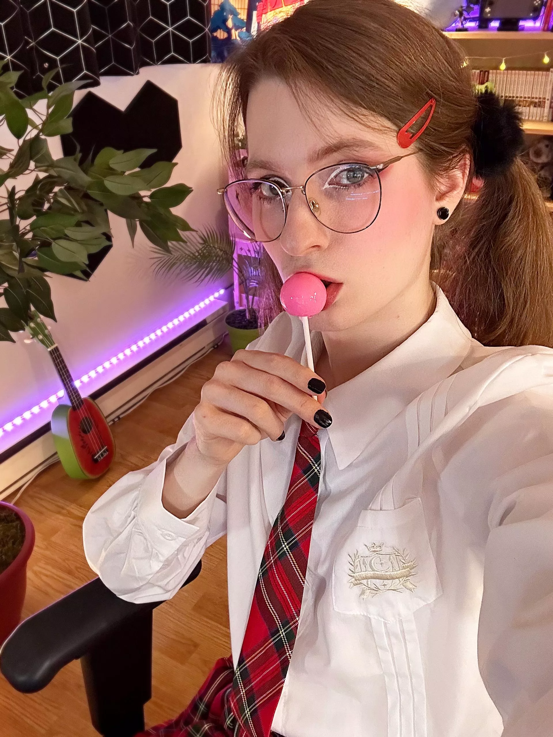 Guys what name would fit me well? 😳💞💖