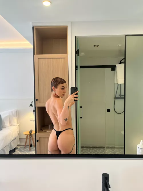 hot girl with short hair