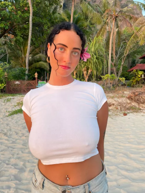 Hot sand and my slot machines = paradise