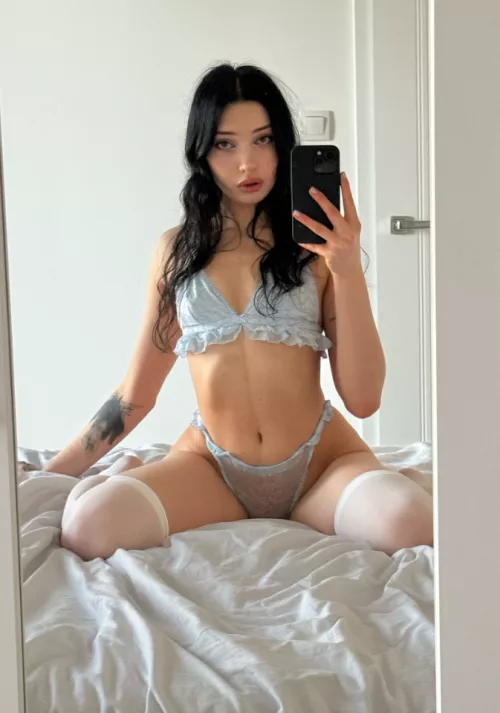 I get self conscious about my small tiddies