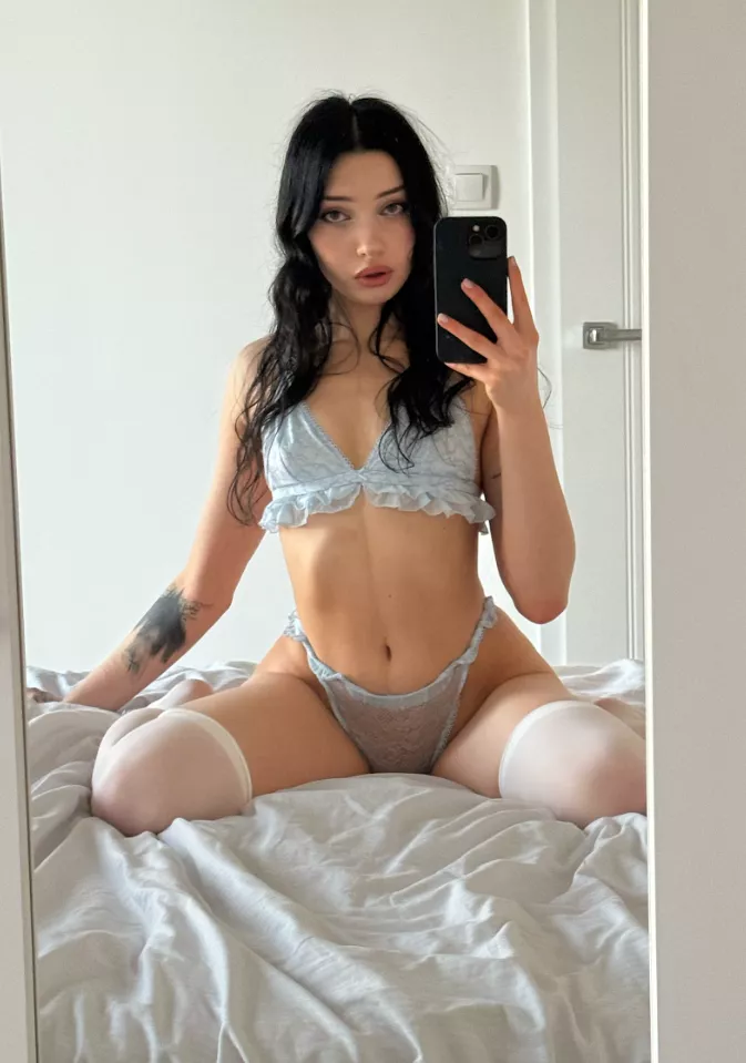 I get self conscious about my small tiddies