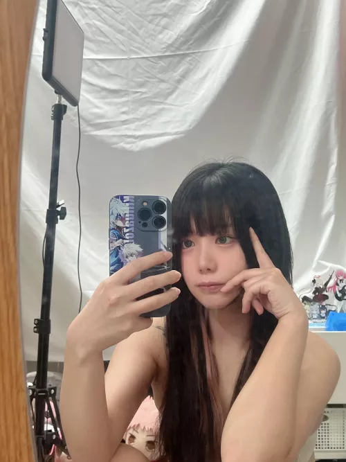 I know most guys prefer big fake boobies, but natural deserve some love as well