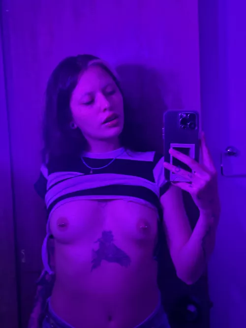 If I told you I was a virgin, would you still fuck me? 