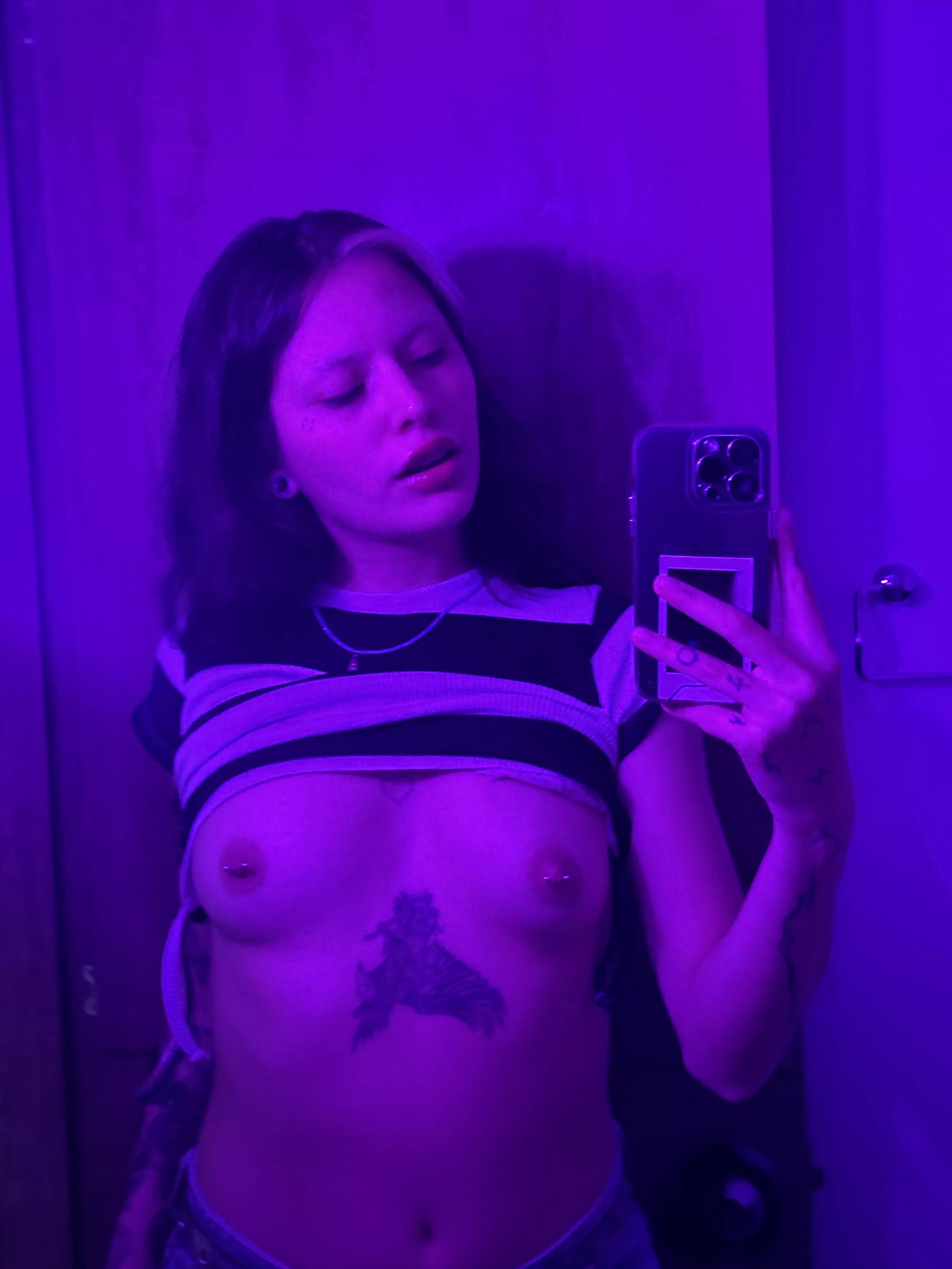 If I told you I was a virgin, would you still fuck me? 