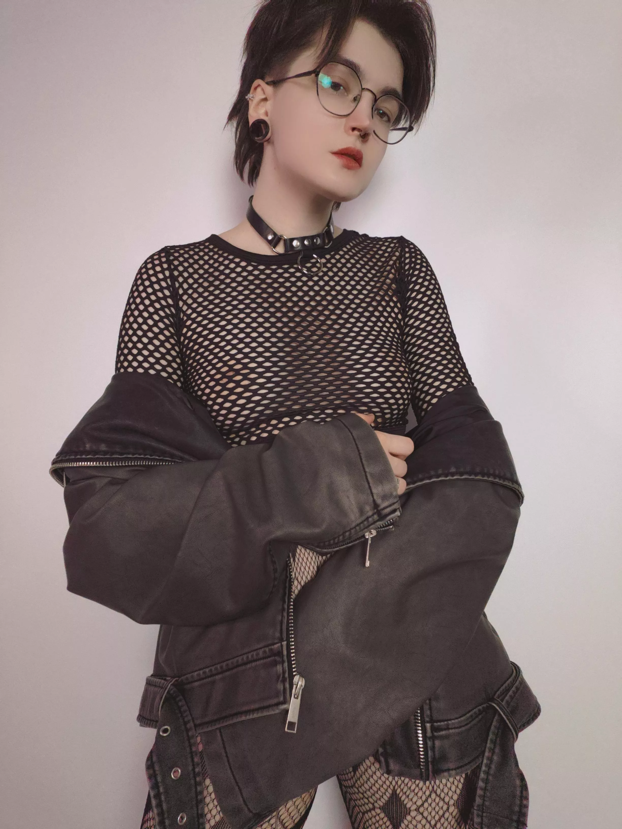 Imagine you met me at a party at a mutual friend's house. I came dressed like this and, when we were alone, I slowly started to take off my jacket. Your actions?