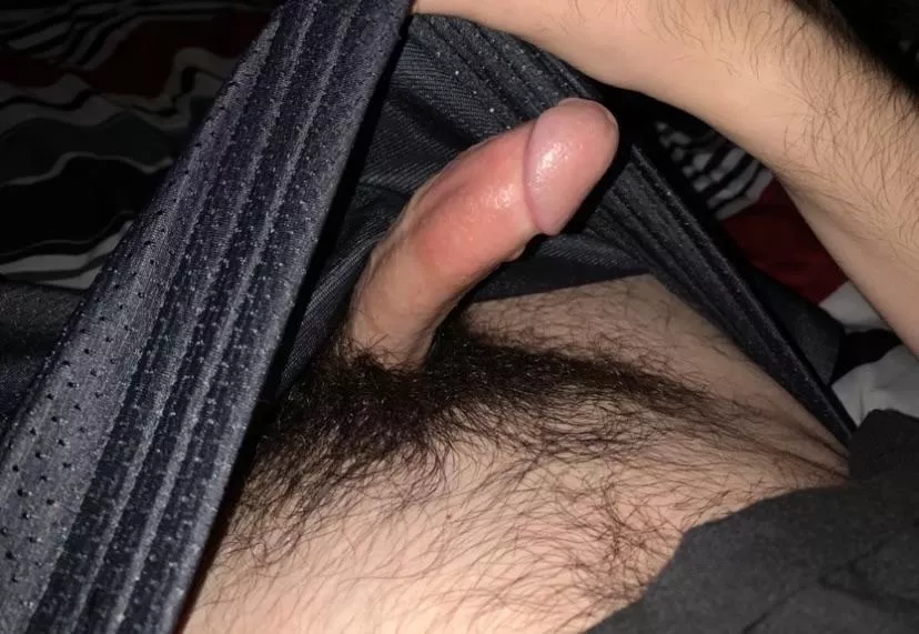 just turned 18 recently, is the two tone normal ? 