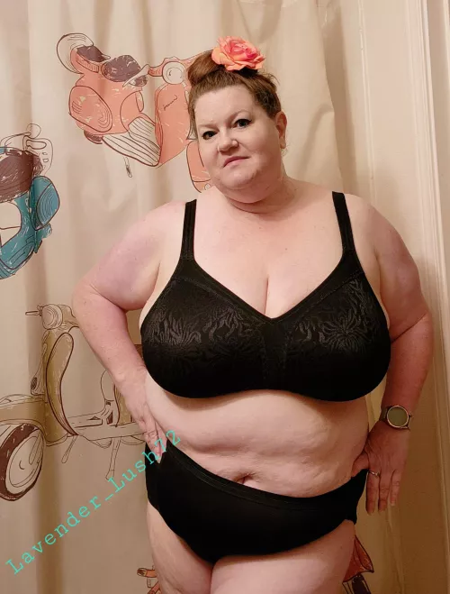 Little black dress via lingerie [F51]