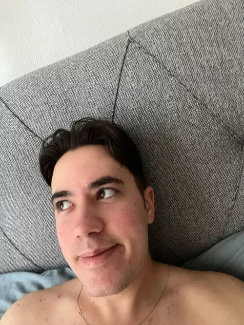 Morning gamers 😌☺️. Hope you have a wonderful day day😌