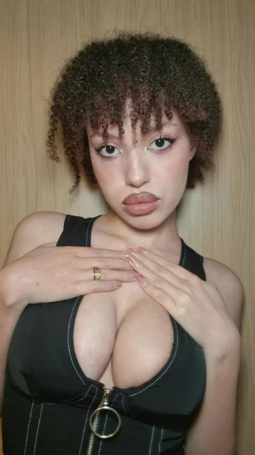 Not your ordinary girl