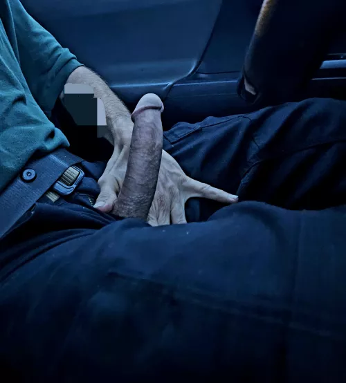 On rainy days I rather stay in bed.