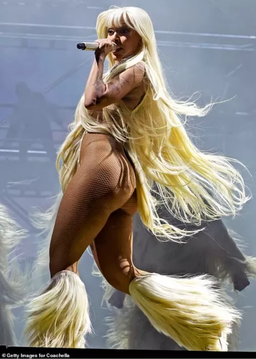 She looks best in wigs 