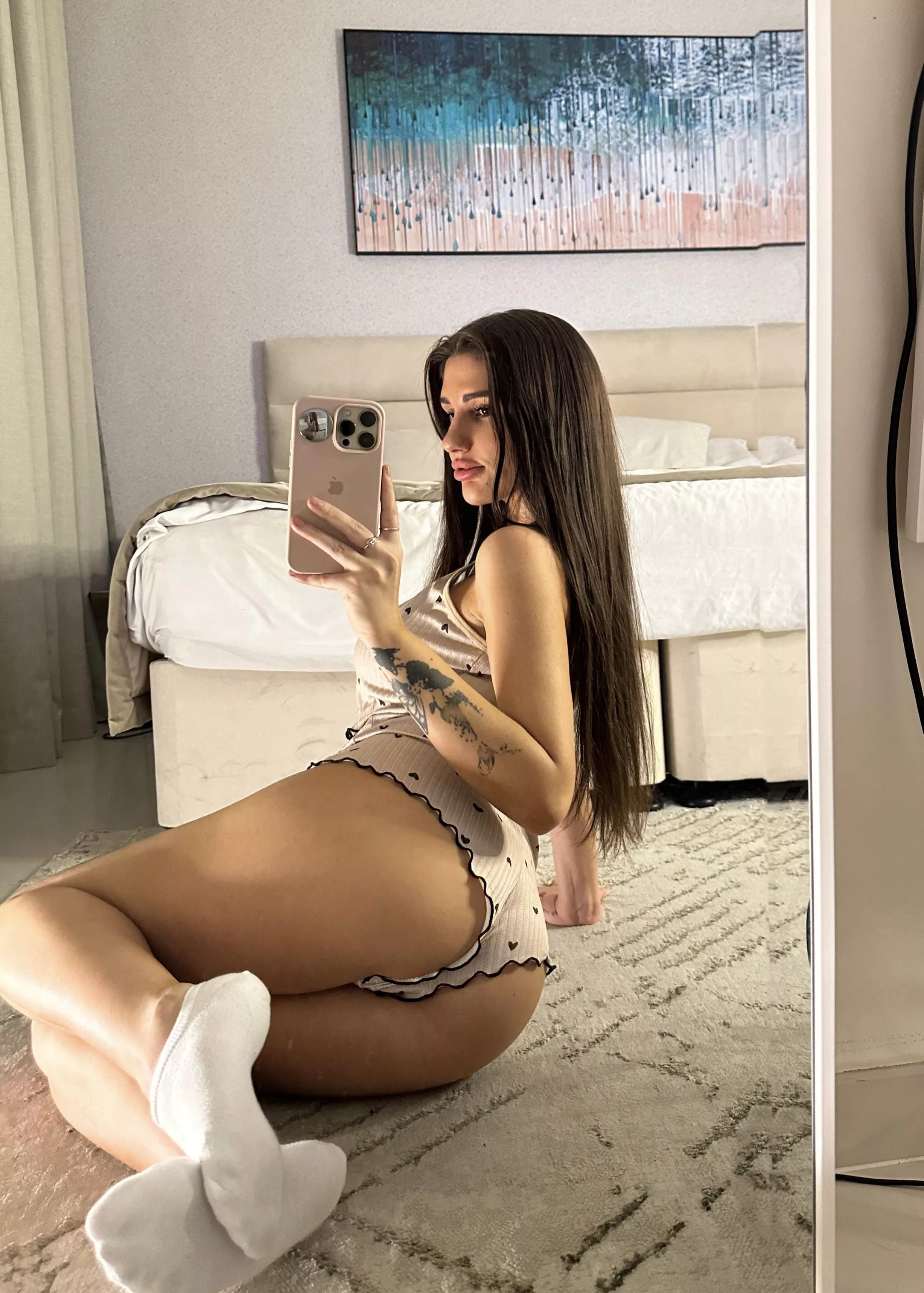 Socks on or off? (F)