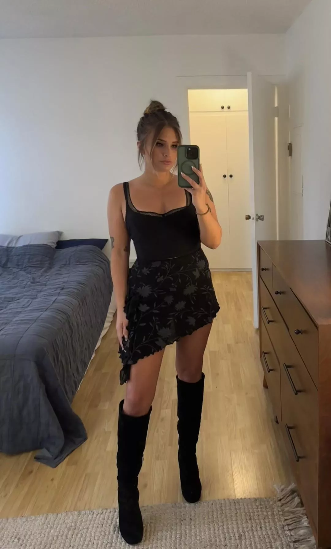 Turning 34 today [f] 💖