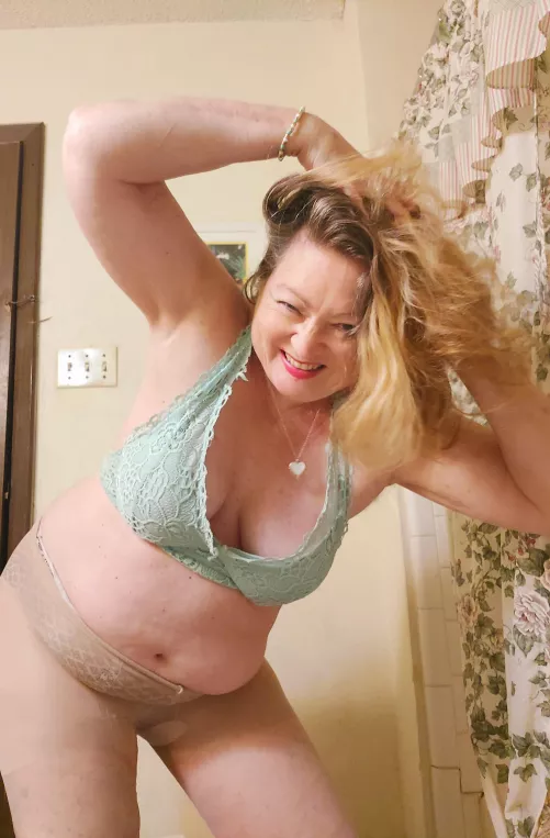 You can pull my pantyhose down