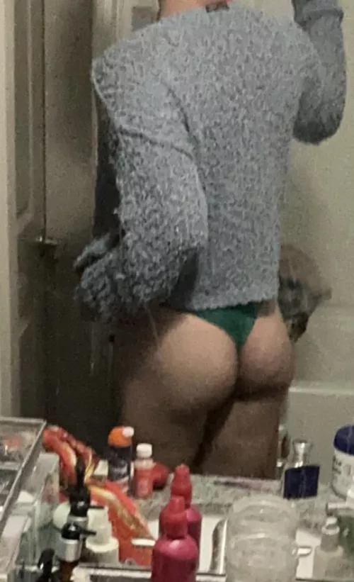 18m u like my birthday panties ;) finally legal