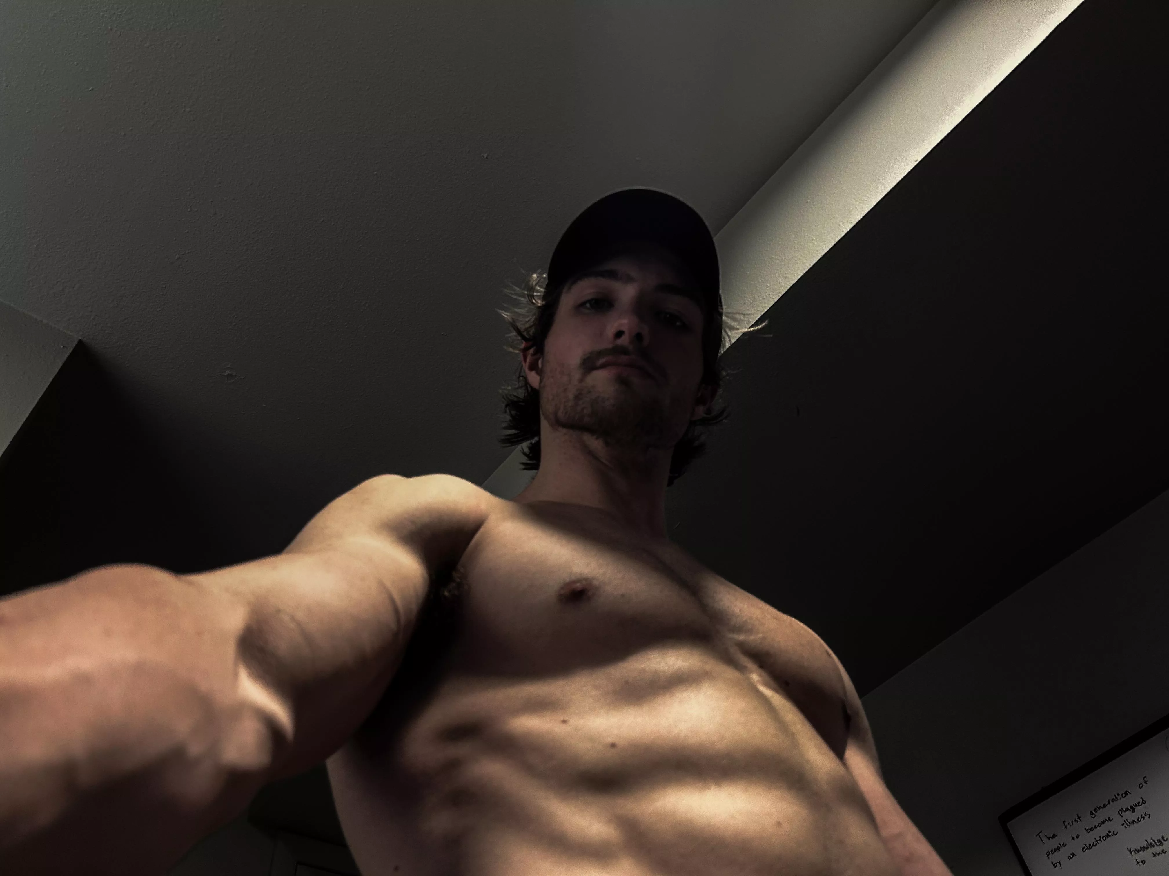 [20] chest is pumped af today