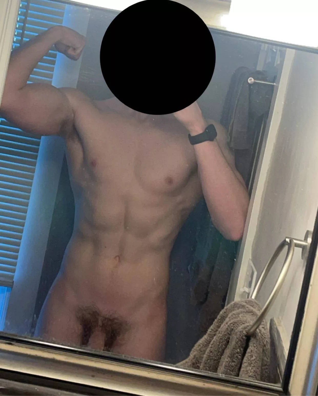 (23) Any gym bros want to give me some post workout protein?