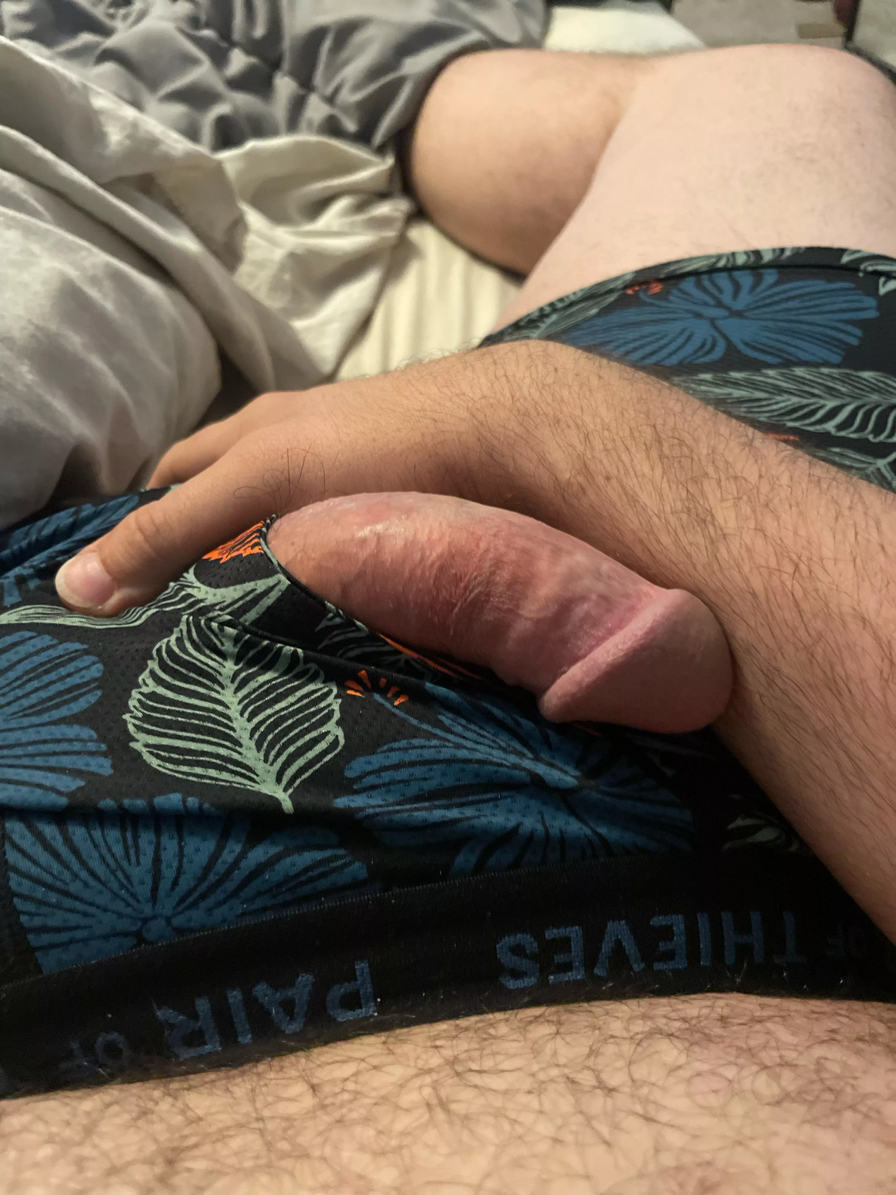 [33] bi, lonely dad. Looking for a bro/regular bud to help me out. DMs open or telegram @defyeveryone