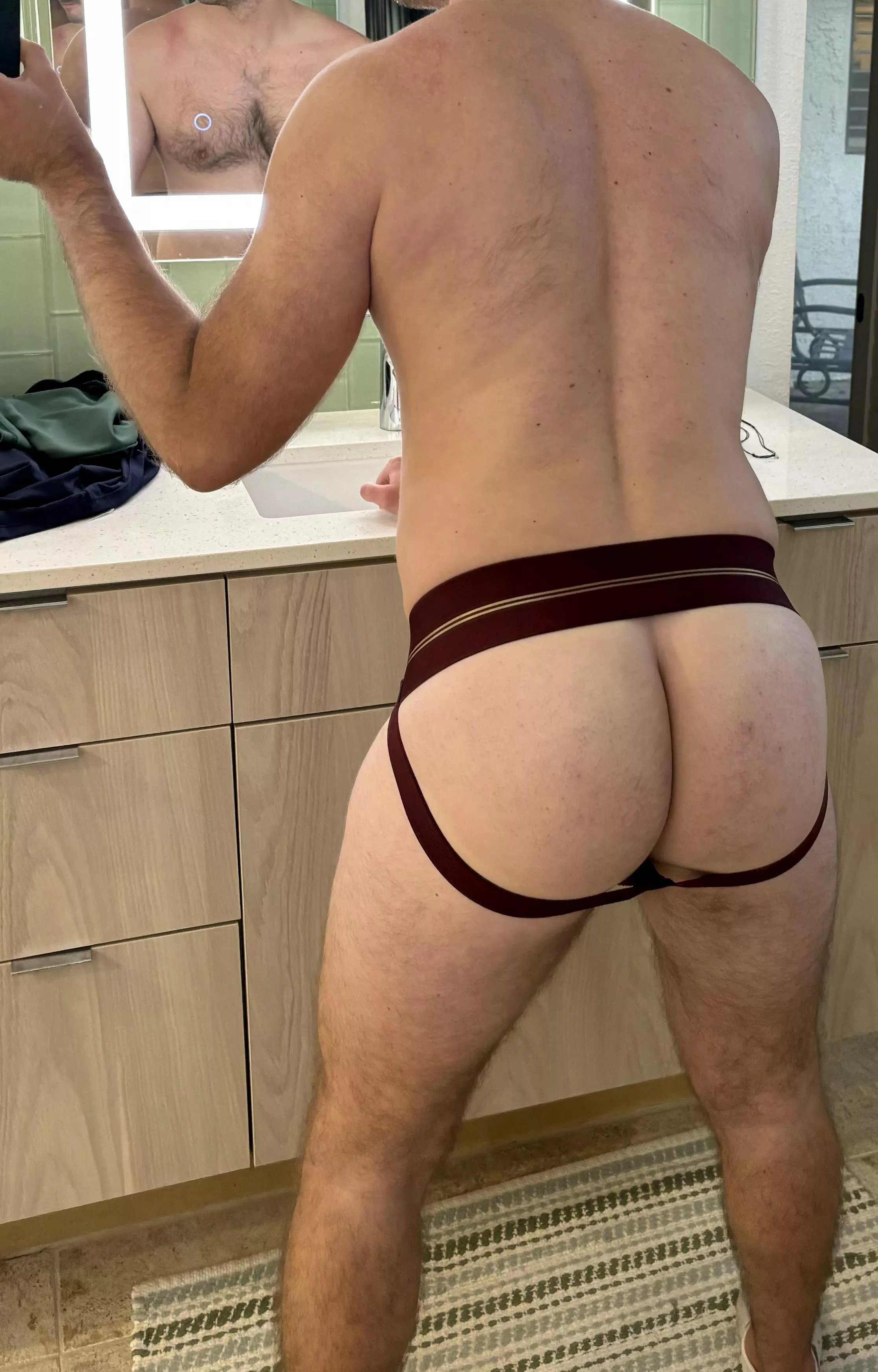 A little back view to cure the Monday blues