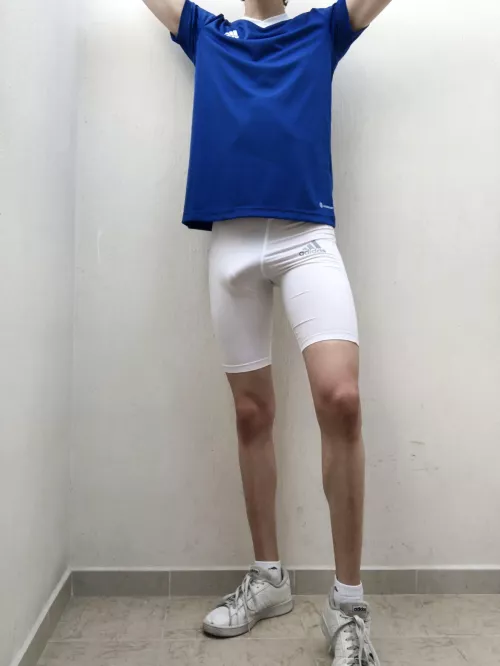 Do you like my gym outfit?