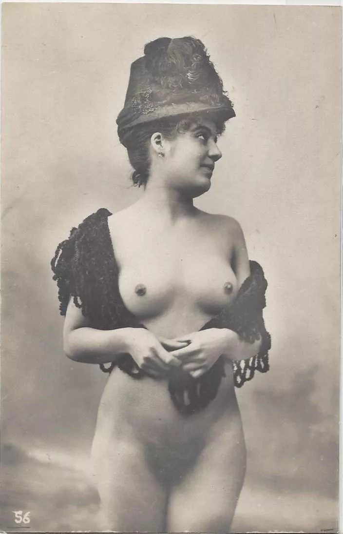 English Studio nude