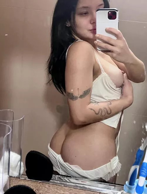 How many people actually find me hot?