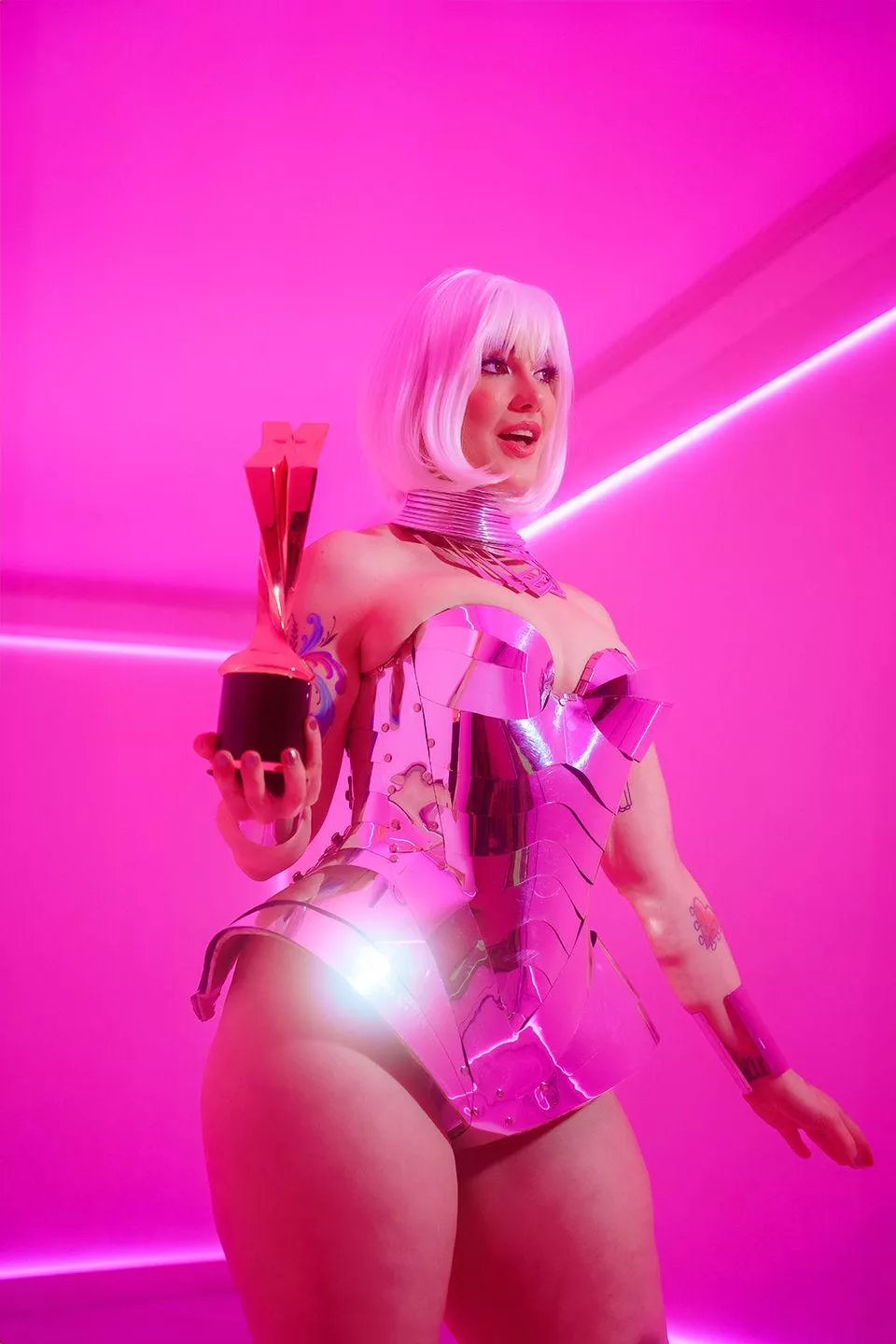 I have the honor of hosting the Xbiz Miami Creator Awards! Robot sex doll Siri is so cute