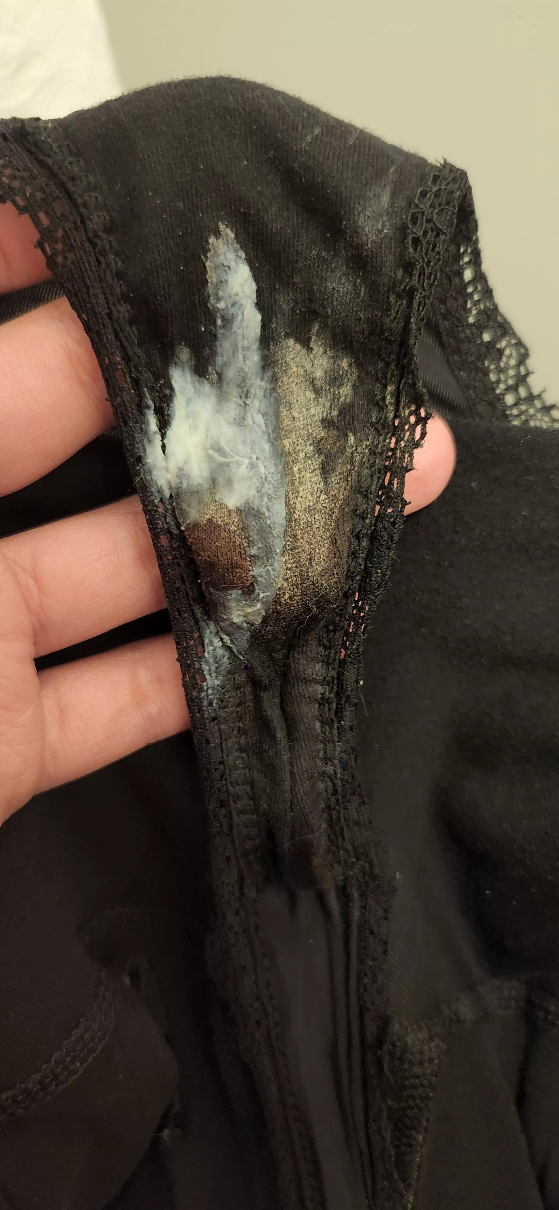 So worried at my friend's house that she could smell these😅