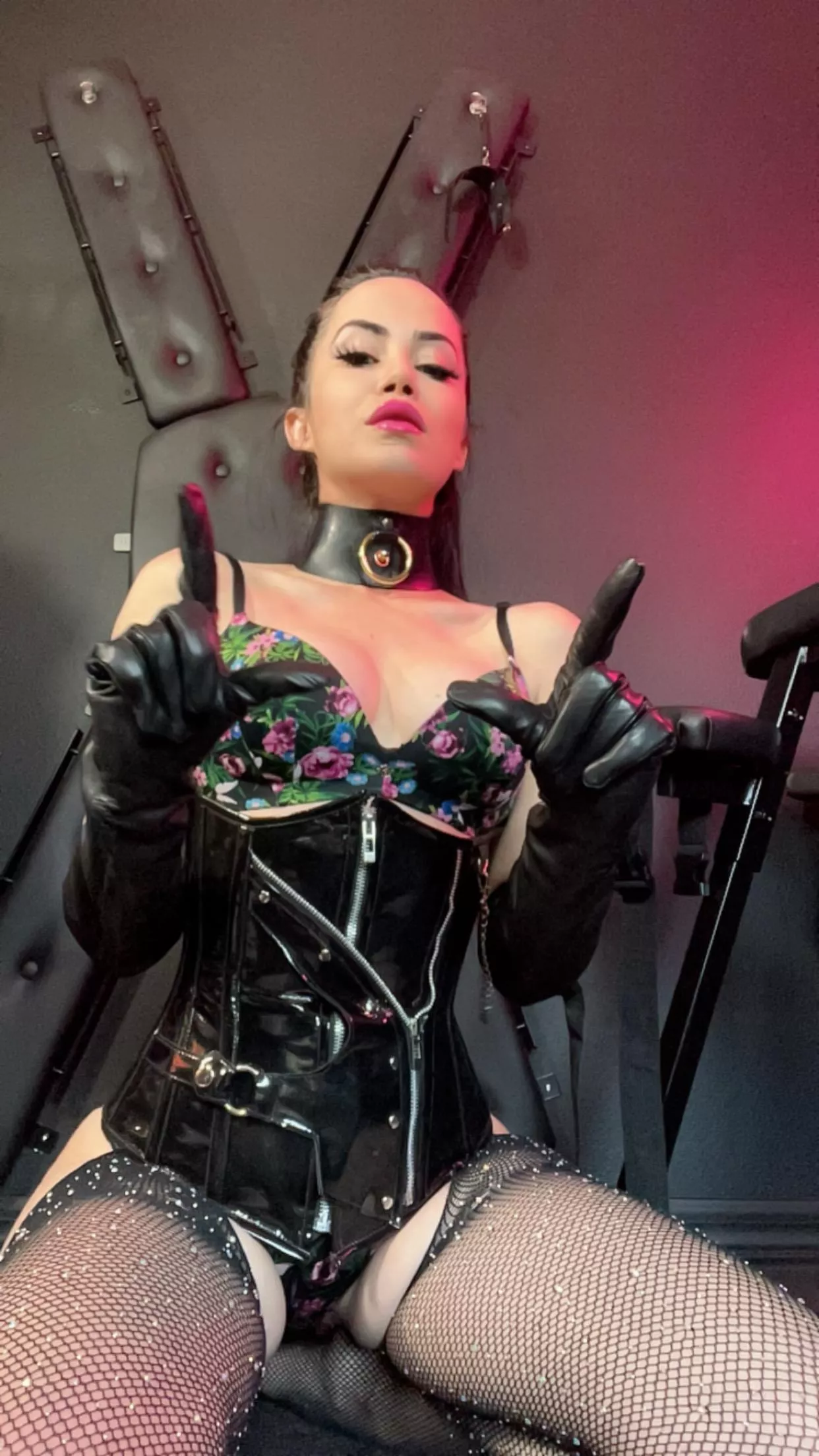 Think this is a good angle to take a photo. Cameraman Focus