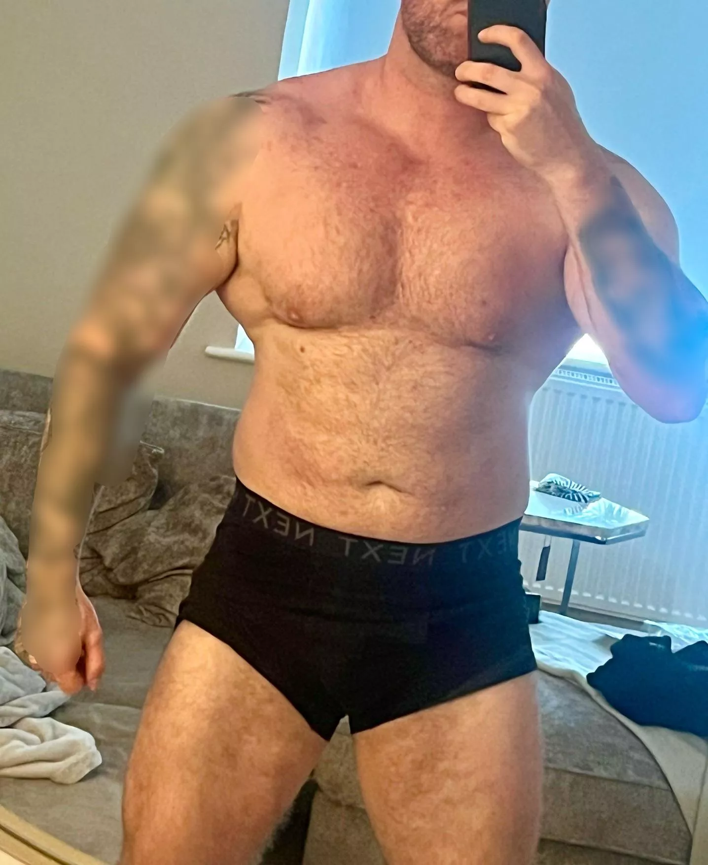 [34] Thick daddy
