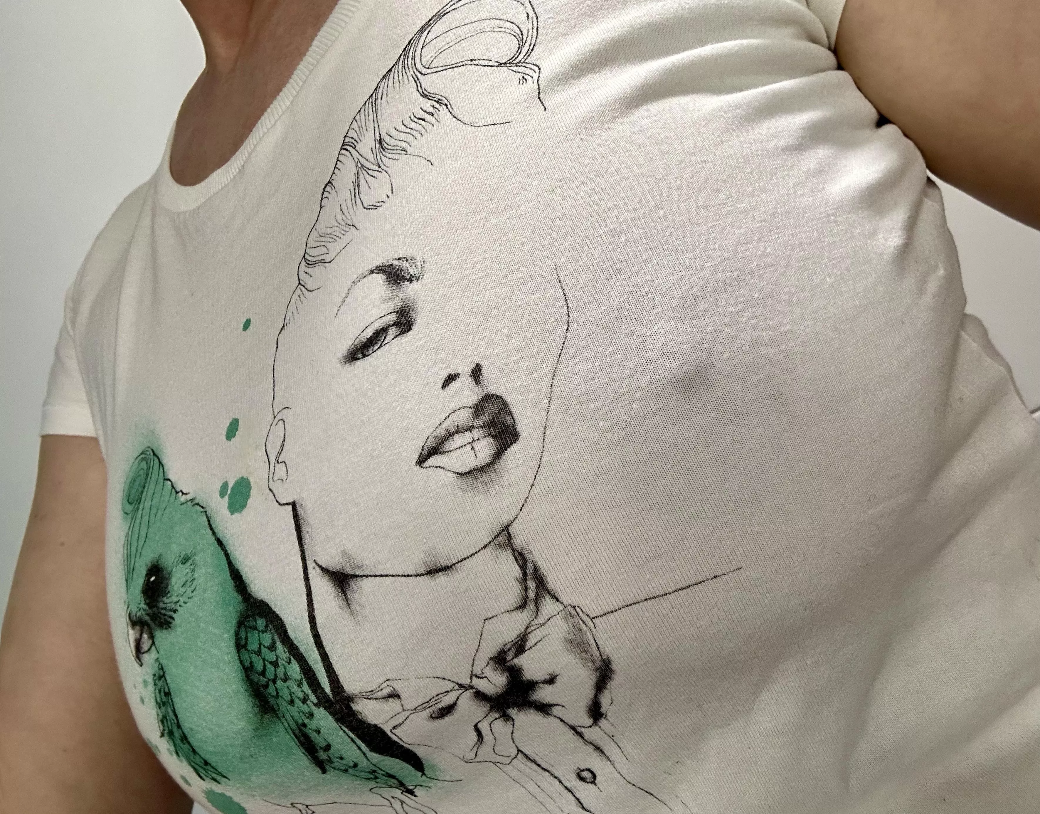 Braless all day every day