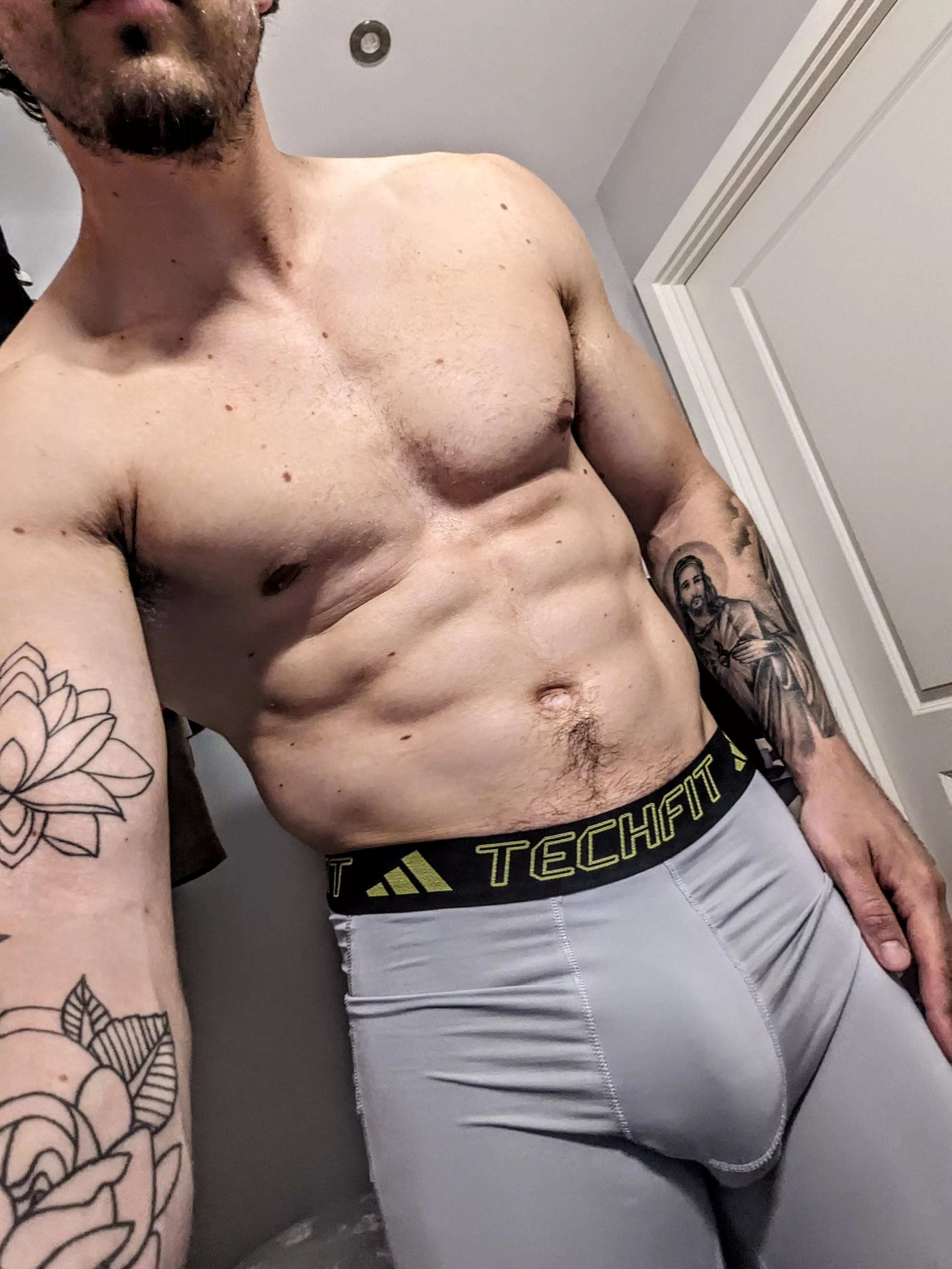 Can you give me an extra hand ?