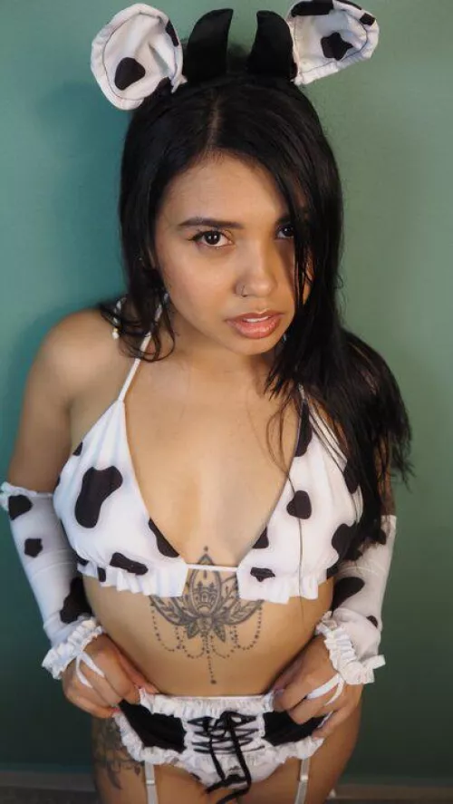 CB: [ shanabellucy ] special surprises every week, come and see for yourself.