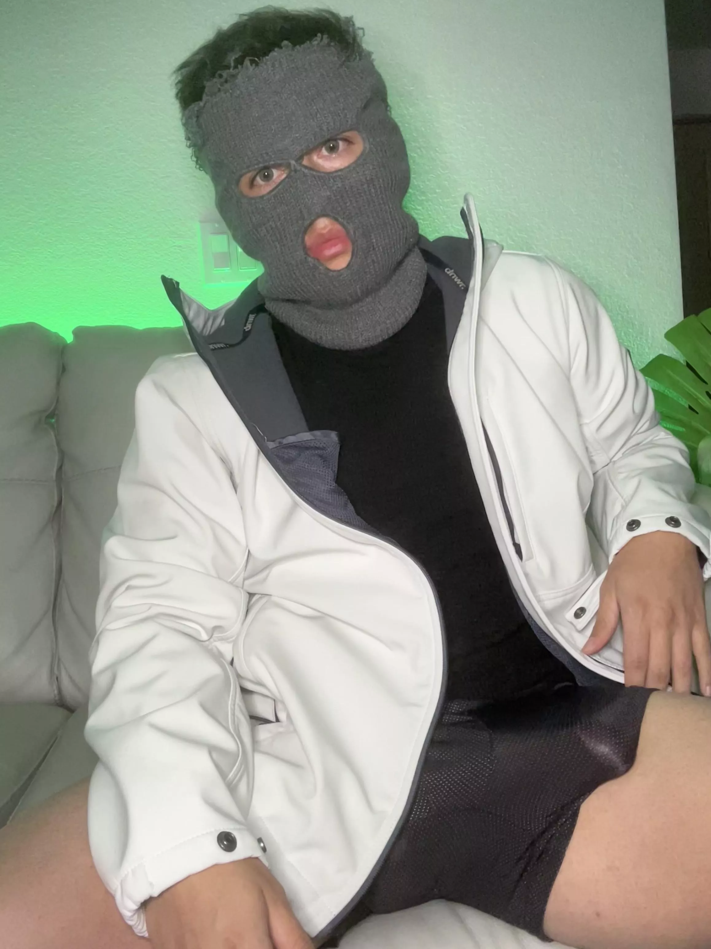 Come lay your head on it