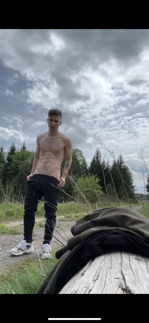 Do you get horny in nature or is it just me?😋